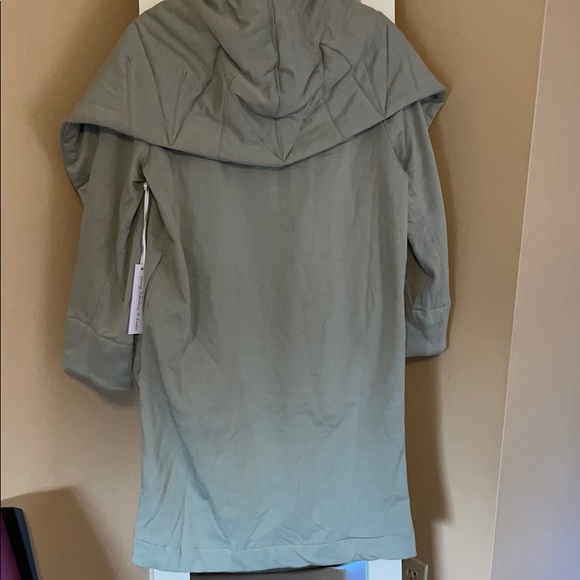 Young fabulous and broke sandrine coat - Picture 3 of 4